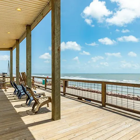 Front Row Water Views Galore & Chic Coastal Decor